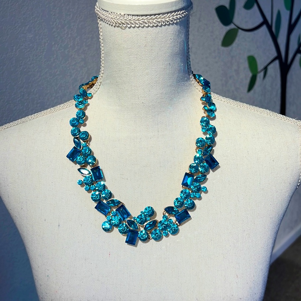 Aqua Rhinestones Necklace